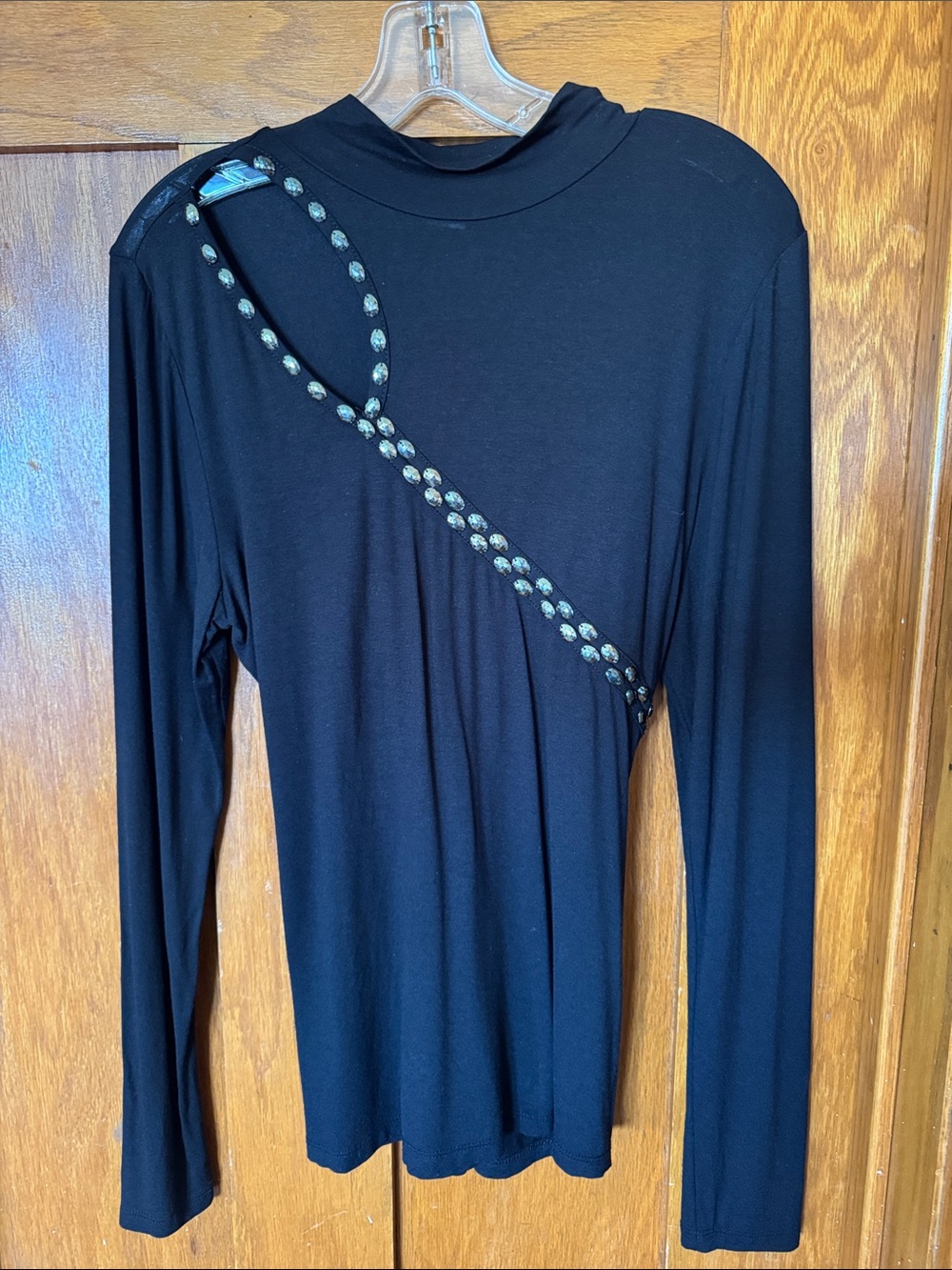 VENUS Black Long-Sleeve Top with Diagonal Stud Cutout